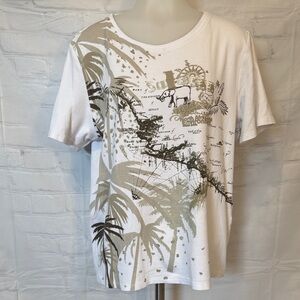 Allison Daley Large Women’s Short-Sleeve Rhinestone at right chest on Compass.